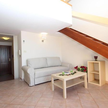 Magabu Residence เชฟาลู ภายนอก รูปภาพ